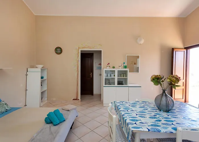 Artstay - Sea View - Cozy With Parking Space سان تيودورو